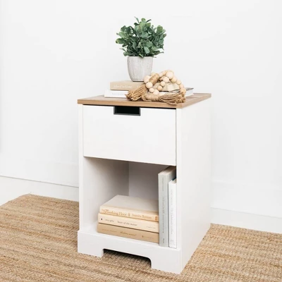 Vaibryn 1 Drawer Nightstand White - Signature Design By Ashley 3 Vaibryn 1 Drawer Nightstand White - Signature Design By Ashley - Image 3