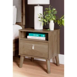 Aprilyn Nightstand Honey - Signature Design By Ashley
