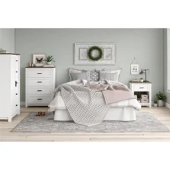 Sandlin Gentleman's Chest White - Room & Joy -DreamNest Store GUEST 6452f0d7 64b0 4ff2 8510 42ec74d5dd52