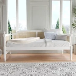 Twin Melanie Upholstered Daybed White Fabric - Hillsdale Furniture -DreamNest Store GUEST f98744b8 cb1f 4aa0 95a2 d924ff7dc560